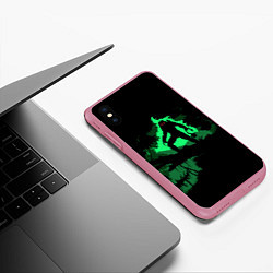 Чехол iPhone XS Max матовый Хищник в лесу, цвет: 3D-малиновый — фото 2