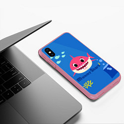 Чехол iPhone XS Max матовый Mummy shark, цвет: 3D-малиновый — фото 2
