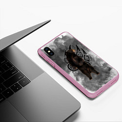 Чехол iPhone XS Max матовый НЕ БУДИ ЛИХО ВЕЛЕС, цвет: 3D-розовый — фото 2