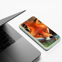 Чехол iPhone XS Max матовый Лисица охотница, цвет: 3D-салатовый — фото 2