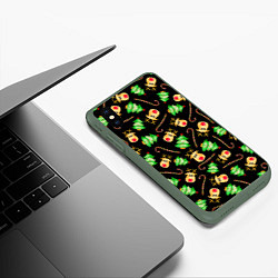 Чехол iPhone XS Max матовый Олени, елки и карамель, цвет: 3D-темно-зеленый — фото 2