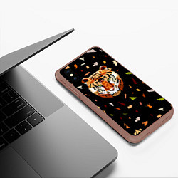 Чехол iPhone XS Max матовый Кусочки Тигра, цвет: 3D-коричневый — фото 2