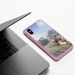 Чехол iPhone XS Max матовый Полосатый белый тигр, цвет: 3D-розовый — фото 2