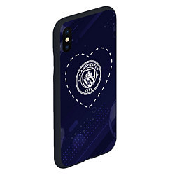 Чехол iPhone XS Max матовый Лого Manchester City в сердечке на фоне мячей, цвет: 3D-черный — фото 2