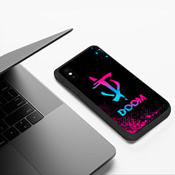Чехол iPhone XS Max матовый Doom - neon gradient, цвет: 3D-черный — фото 2