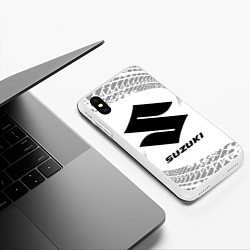 Чехол iPhone XS Max матовый Suzuki speed на светлом фоне со следами шин, цвет: 3D-белый — фото 2