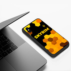 Чехол iPhone XS Max матовый Skyrim - gold gradient посередине, цвет: 3D-черный — фото 2