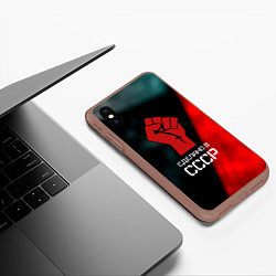 Чехол iPhone XS Max матовый Сделано в СССР кулак власти, цвет: 3D-коричневый — фото 2