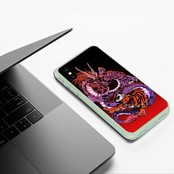 Чехол iPhone XS Max матовый Дракон и тигр в год дракона, цвет: 3D-салатовый — фото 2