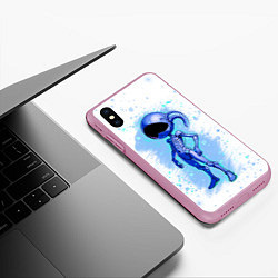 Чехол iPhone XS Max матовый Инопланетянин среди звезд - An alien among the sta, цвет: 3D-розовый — фото 2