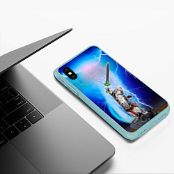 Чехол iPhone XS Max матовый Кот-рыцарь с мечом экскалибур под молниями, цвет: 3D-мятный — фото 2