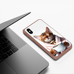 Чехол iPhone XS Max матовый Котик в халате, цвет: 3D-коричневый — фото 2