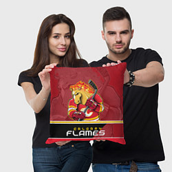 Подушка квадратная Calgary Flames, цвет: 3D-принт — фото 2
