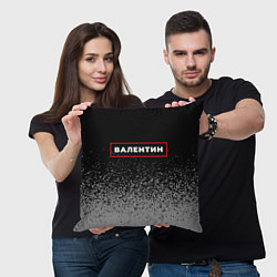 Подушка квадратная Валентин - в красной рамке на темном, цвет: 3D-принт — фото 2