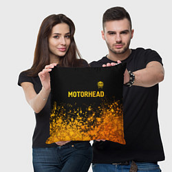 Подушка квадратная Motorhead - gold gradient: символ сверху, цвет: 3D-принт — фото 2
