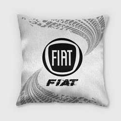 Подушка квадратная Fiat speed на светлом фоне со следами шин