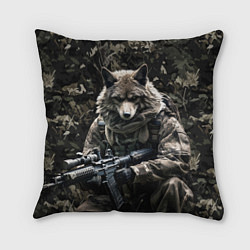 Подушка квадратная Волк солдат в камуфляже
