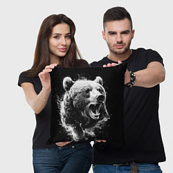 Подушка квадратная Медведь на охоте, цвет: 3D-принт — фото 2