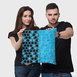 Подушка квадратная Техно-киберпанк шестиугольники голубой и чёрный, цвет: 3D-принт — фото 2