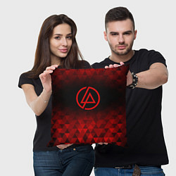 Подушка квадратная Linkin Park red poly, цвет: 3D-принт — фото 2