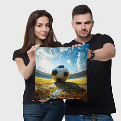 Подушка квадратная Футбольный мяч на стадионе, цвет: 3D-принт — фото 2