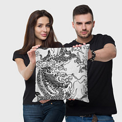 Подушка квадратная Татуировка дракона на белом, цвет: 3D-принт — фото 2
