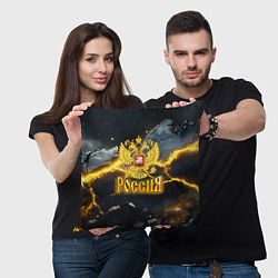 Подушка квадратная Россия золотой фон и желтые разломы, цвет: 3D-принт — фото 2