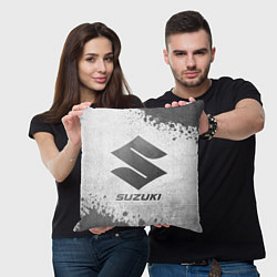 Подушка квадратная Suzuki - white gradient, цвет: 3D-принт — фото 2
