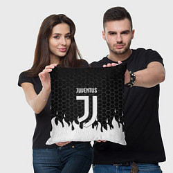 Подушка квадратная Juventus соты огонь, цвет: 3D-принт — фото 2