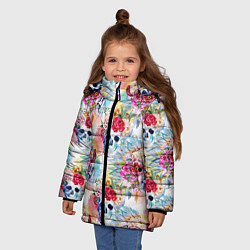 Куртка зимняя для девочки Цветы и бабочки 5, цвет: 3D-черный — фото 2