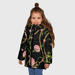 Куртка зимняя для девочки Versace Золотая цепь и розы, цвет: 3D-черный — фото 2