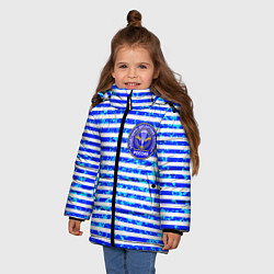 Куртка зимняя для девочки Тельняшка со значком ВДВ, цвет: 3D-черный — фото 2