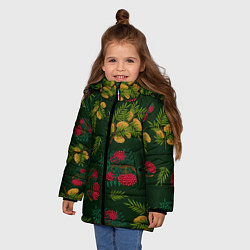 Куртка зимняя для девочки Ветки рябины и облепихи, цвет: 3D-черный — фото 2