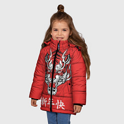 Куртка зимняя для девочки Красный тигр - дракон, цвет: 3D-красный — фото 2