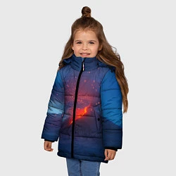 Куртка зимняя для девочки Извержение вулкана ночью, цвет: 3D-красный — фото 2