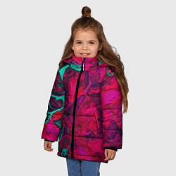 Куртка зимняя для девочки Зелено-малиновые разводы, цвет: 3D-красный — фото 2