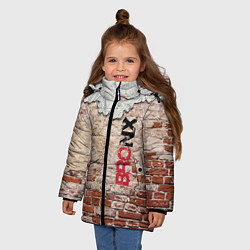 Куртка зимняя для девочки Старая кирпичная стена - Бронкс, цвет: 3D-светло-серый — фото 2