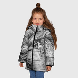 Куртка зимняя для девочки Черно-белая мраморная абстракция, цвет: 3D-красный — фото 2