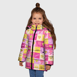 Куртка зимняя для девочки Барби: желтые и розовые квадраты паттерн, цвет: 3D-светло-серый — фото 2