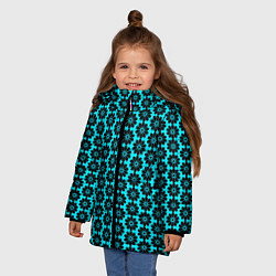 Куртка зимняя для девочки Стилизованные цветы чёрно-голубой, цвет: 3D-черный — фото 2