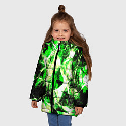 Куртка зимняя для девочки Зелёные узоры джунгли, цвет: 3D-черный — фото 2