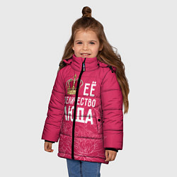 Куртка зимняя для девочки Её величество Люда, цвет: 3D-черный — фото 2