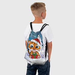 Рюкзак-мешок Маленький тигренок с подарками 2022, цвет: 3D-принт — фото 2