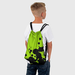 Рюкзак-мешок Чёрные кляксы на зелёном фоне, цвет: 3D-принт — фото 2