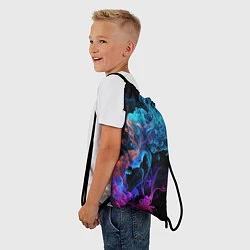 Рюкзак-мешок Неоновый цветной дым на черном фоне, цвет: 3D-принт — фото 2