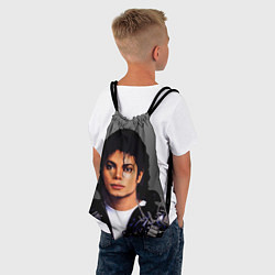 Рюкзак-мешок Майкл Джексон с автографом на сером фоне, цвет: 3D-принт — фото 2