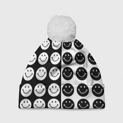 Шапка c помпоном Smiley black and white