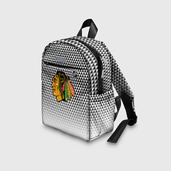 Детский рюкзак Чикаго Блэкхокс - геометрический паттерн с градиен, цвет: 3D-принт — фото 2