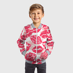 Бомбер детский Романтический отпечаток помады игривый макияж, цвет: 3D-серый — фото 2