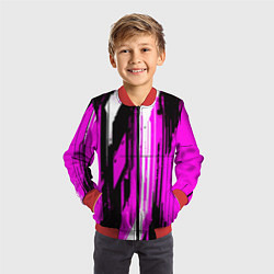Бомбер детский Вертикальные чёрно-белые линии на розовом фоне, цвет: 3D-красный — фото 2